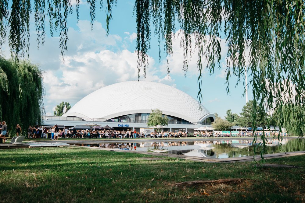 Sommerwiese во Франкфурте